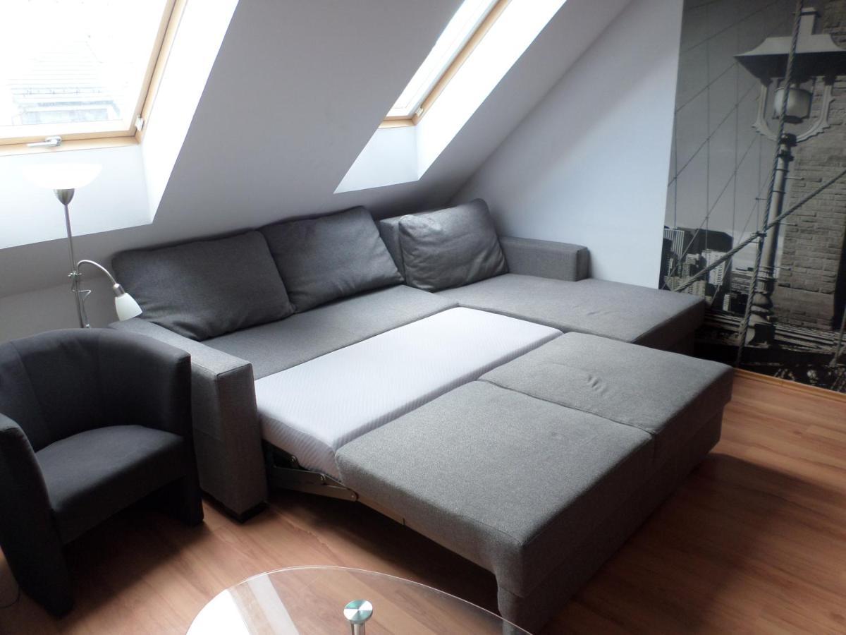 Cecilia Apartman Appartement Sárvár Buitenkant foto